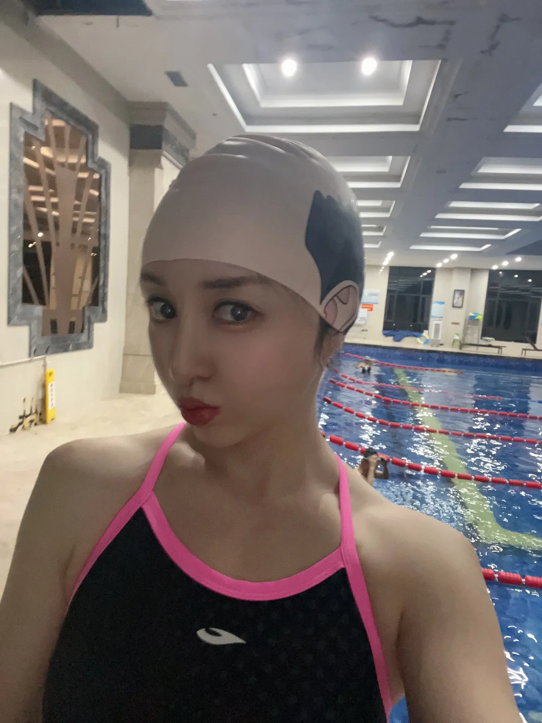 有故事的泳帽[笑哭R]