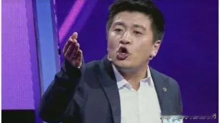 关于张雪峰老师专业选择的言论，引起了很多的争议。最近，这个话题被大家热议中，特别