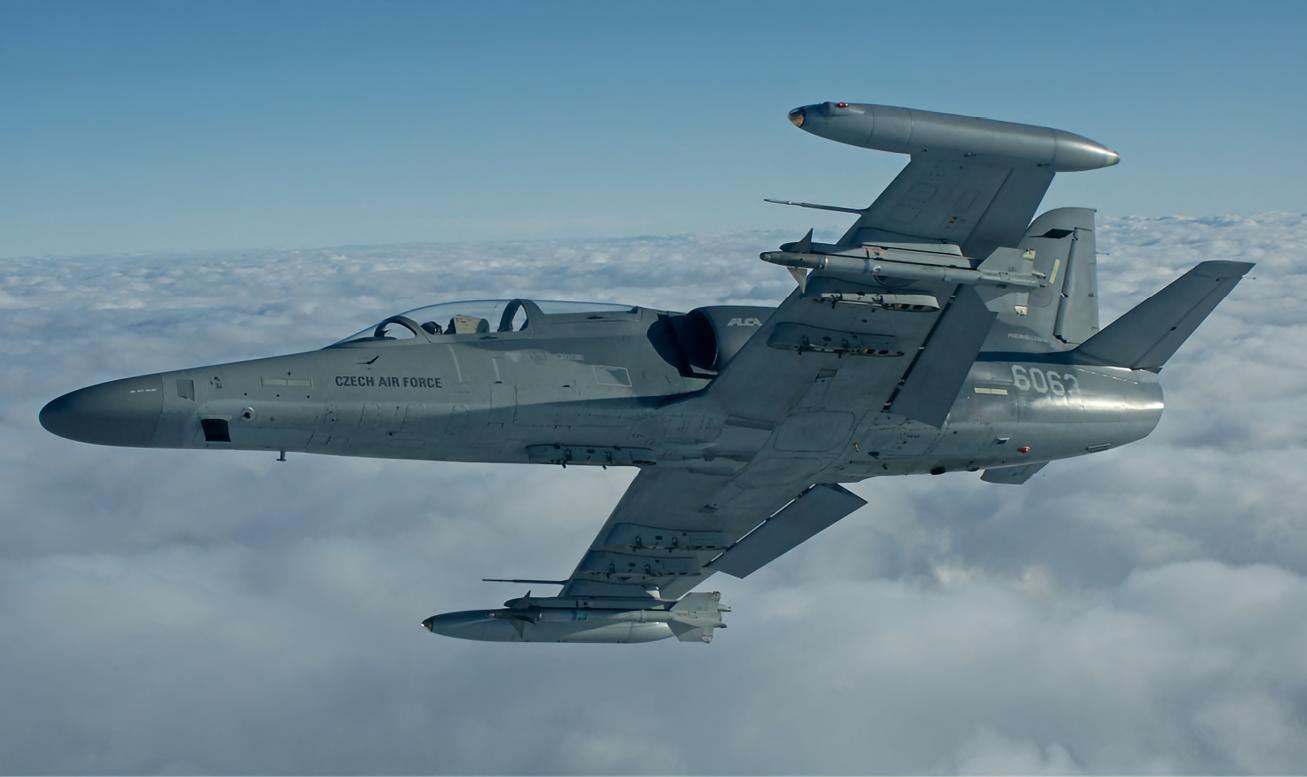 每天认识一件兵器 捷克L-159 ALCA教练/攻击机L-159 ALCA是捷克