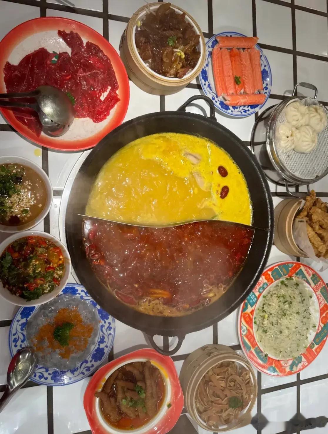 #乌鲁木齐头条# 别吹牛了，真正的好美食根本不用营销，根本没有那么夸张，友好总医