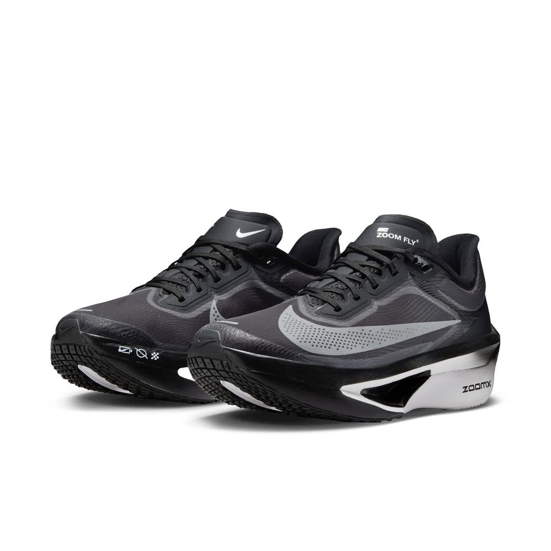 Zoom fly 6，今年国外品牌就行出黑色！#精英跑者##跑步[超话]# ​​