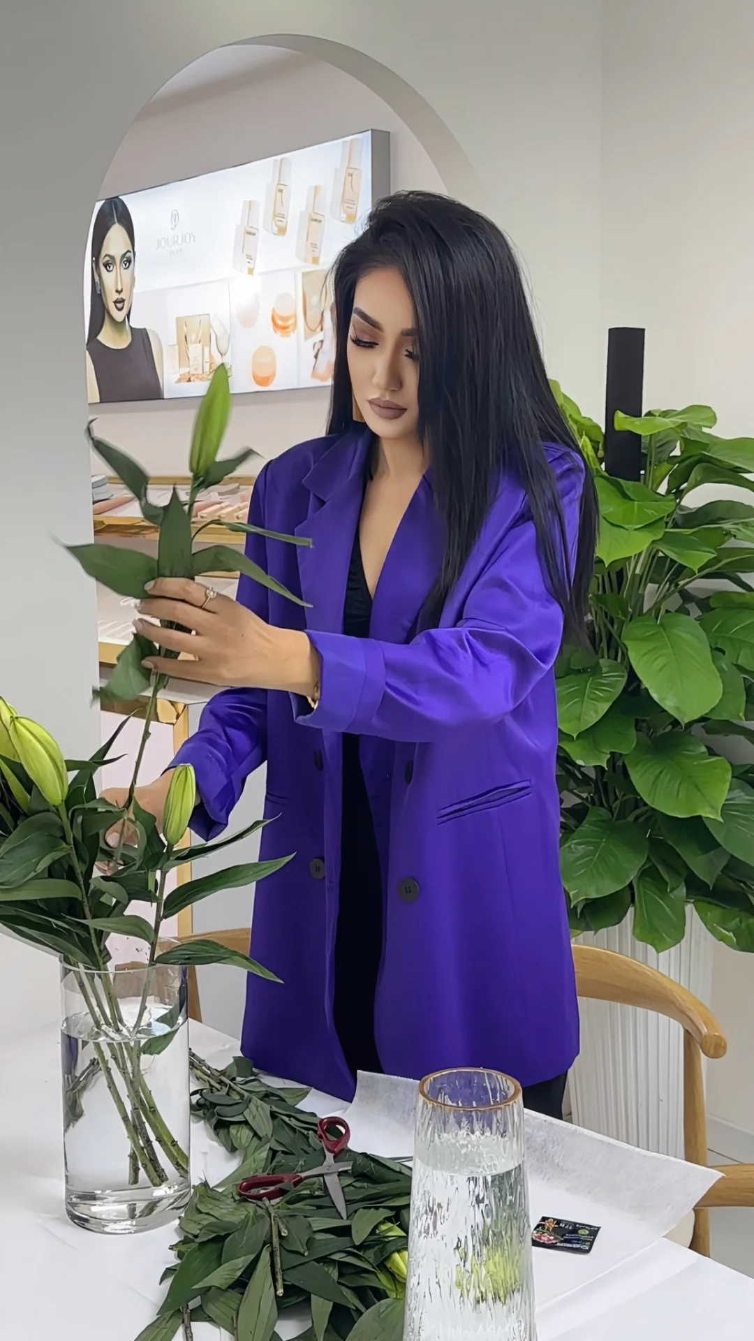 当你一直做自己喜欢的事业时，你真的会发现自己潜能无限，我很庆幸自己从开...
