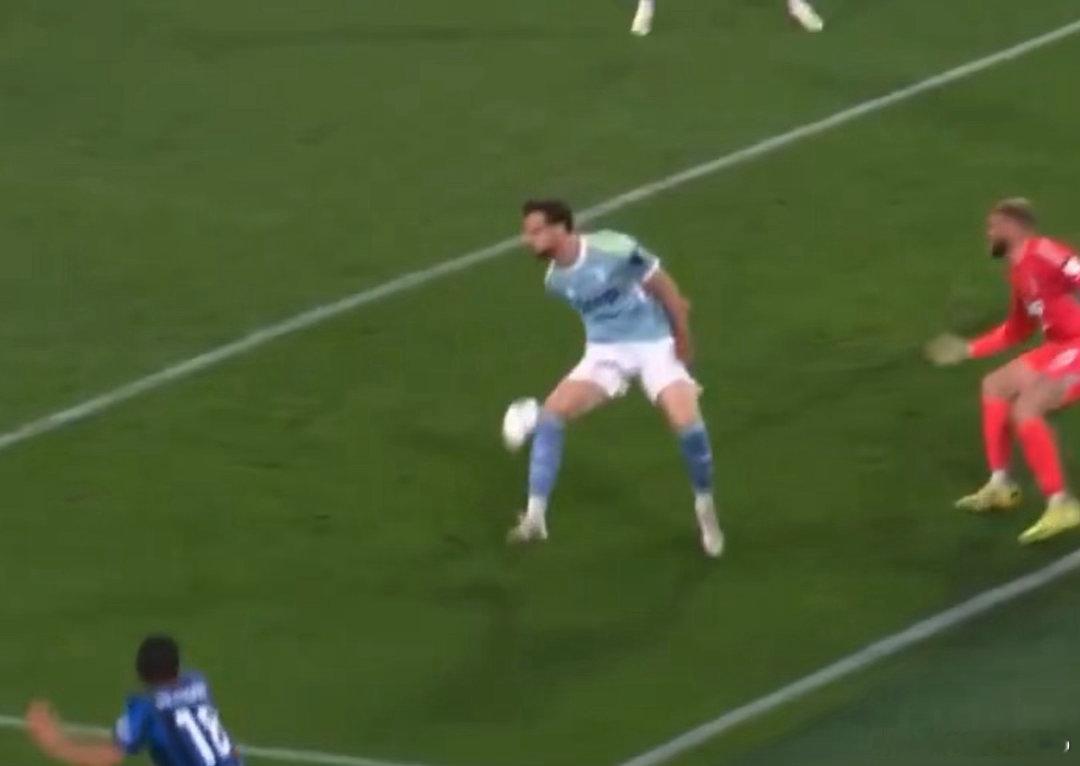 团结！加蒂精神属性不错，技术可以再提高提高！尤文图斯意甲联赛亚特兰大0比1尤文图