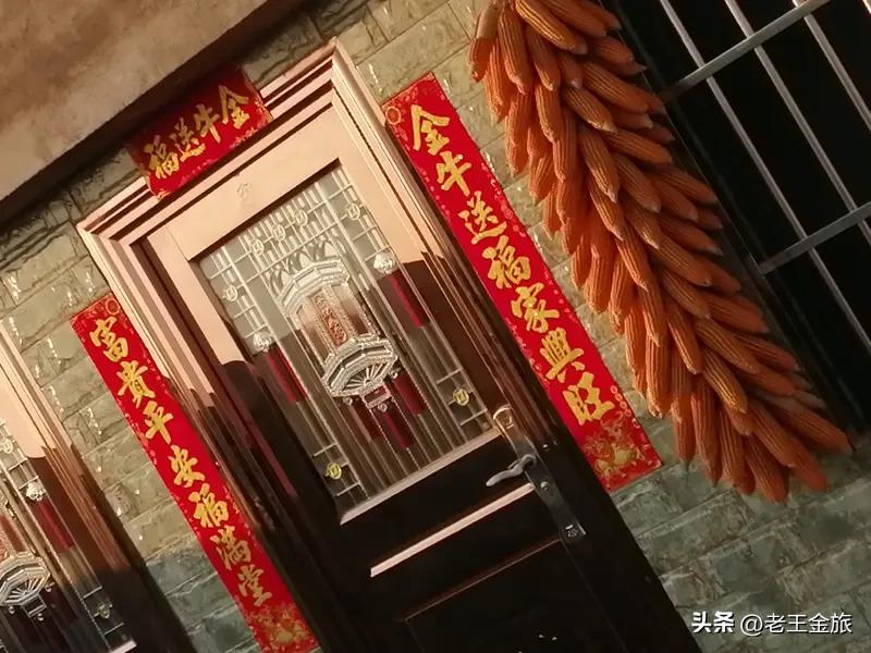 岁岁风调雨顺，请赐下联 看到“岁岁风调雨顺”这个上联，瞬间就感受到了满满的美好期