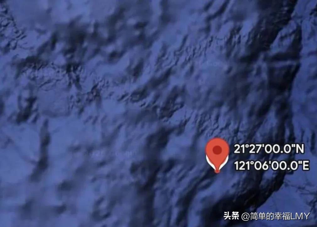 巴士海峡上空，中美舰机又对上了。
 

2月4日，岛内一个长期跟踪台海空域动态的