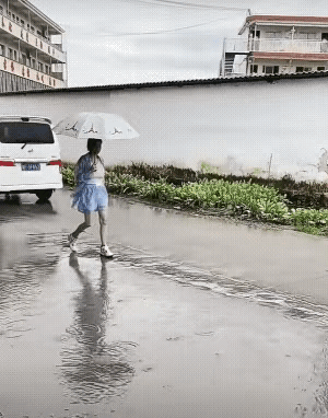 1 天呐！这女的好聪明啊！[赞]
   我怎么就没想过用这个方法！
2 这要是放