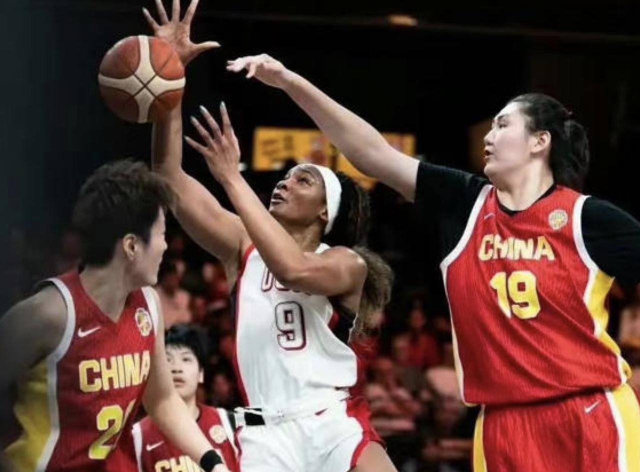 遗憾！中国女篮不敌法国，结束本届世界杯征程 

女篮世界杯八强战，中国女篮 61