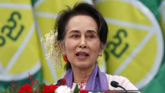 7月1日，菲律宾以东盟轮值主席国身份再次喊话缅甸，要求释放昂山素季和其他政治犯，