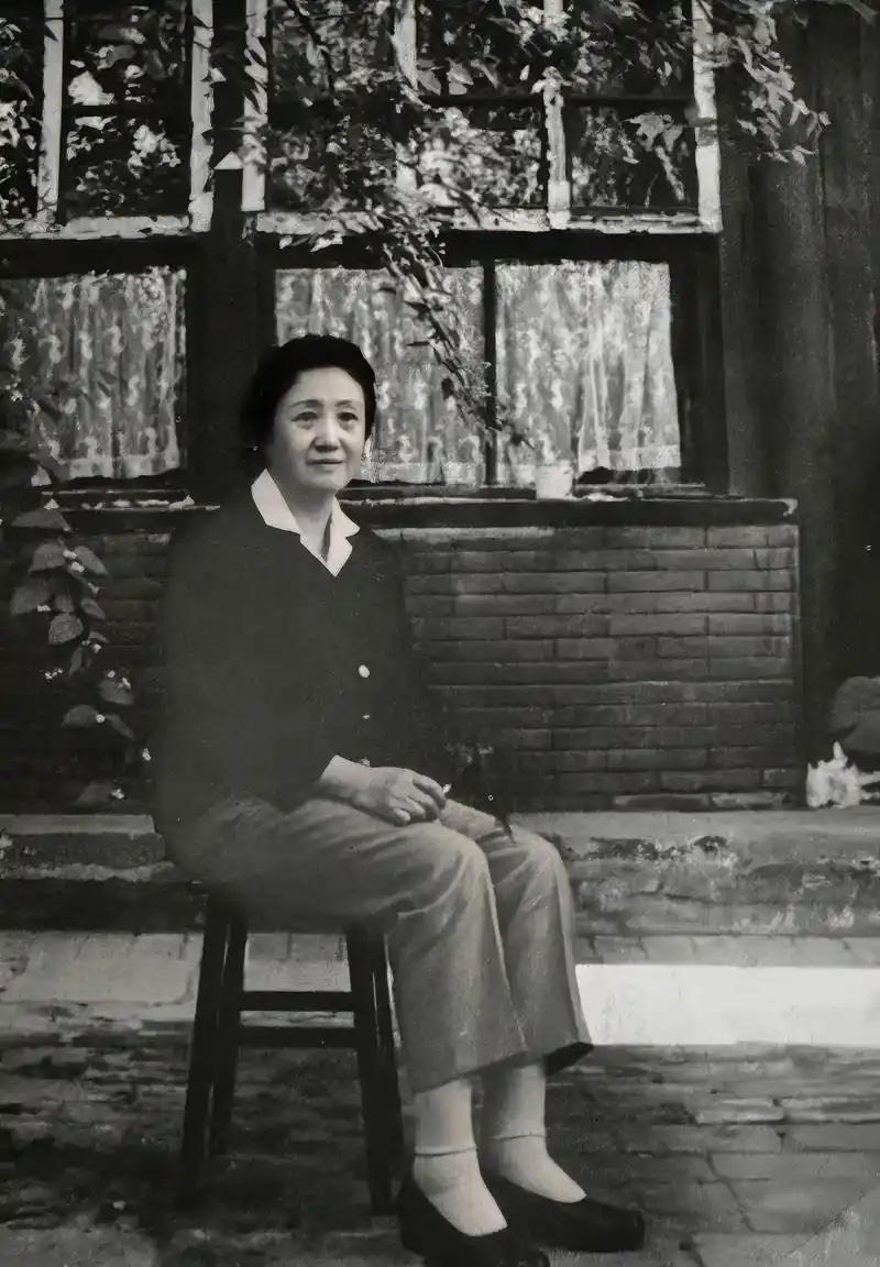 性学专家说过一句很难听的话：“女人太胖，除了你老公，没人会对你有想法，只会嫌弃你