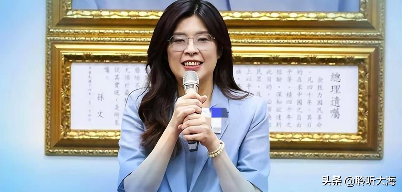 卢秀燕访美真的能挑战党中央的路线吗？阻碍郑丽文访陆吗？她还是高估了自己的实力！