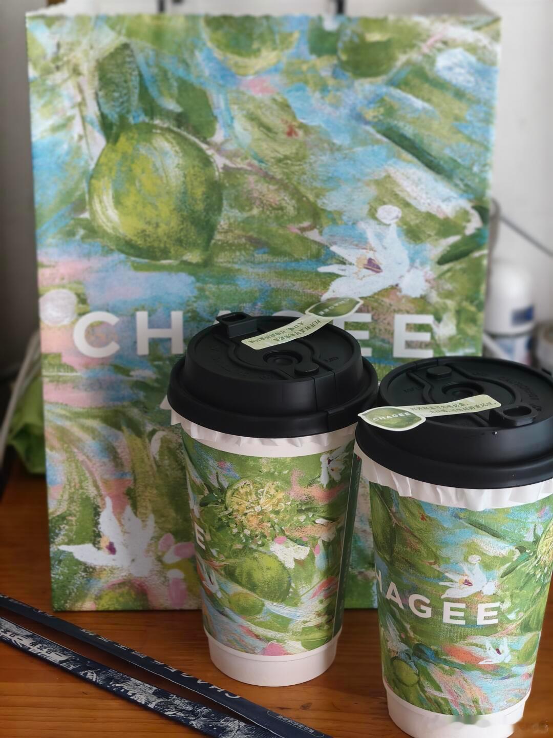 看不见的咖啡因终于可视化了每次点单都纠结的烦恼被霸王茶姬完美解决，全新的仪表盘设