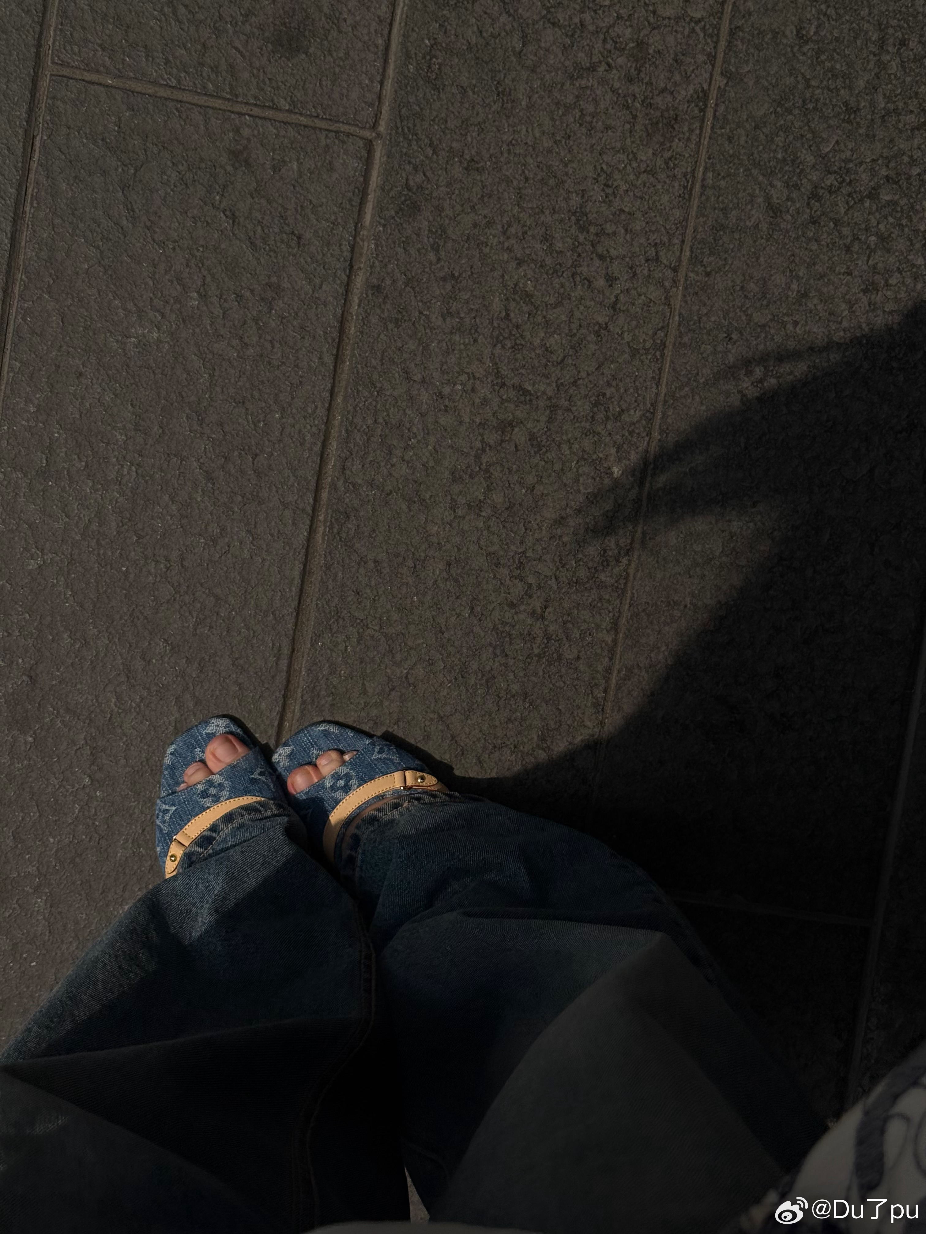 太磨脚的鞋了。 ​​​