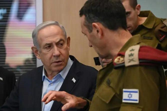 以色列军方说：空袭到现在，伊朗政权纹丝不动，没人叛逃，没出裂痕，连根毛都没动。