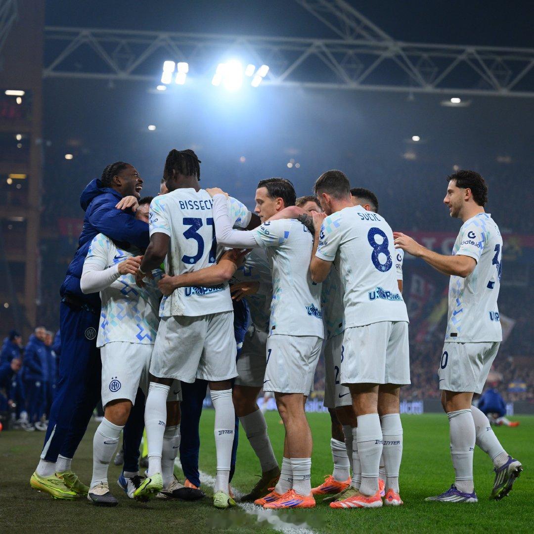 要记住，我们始终团结！    cr：国际米兰足球俱乐部 