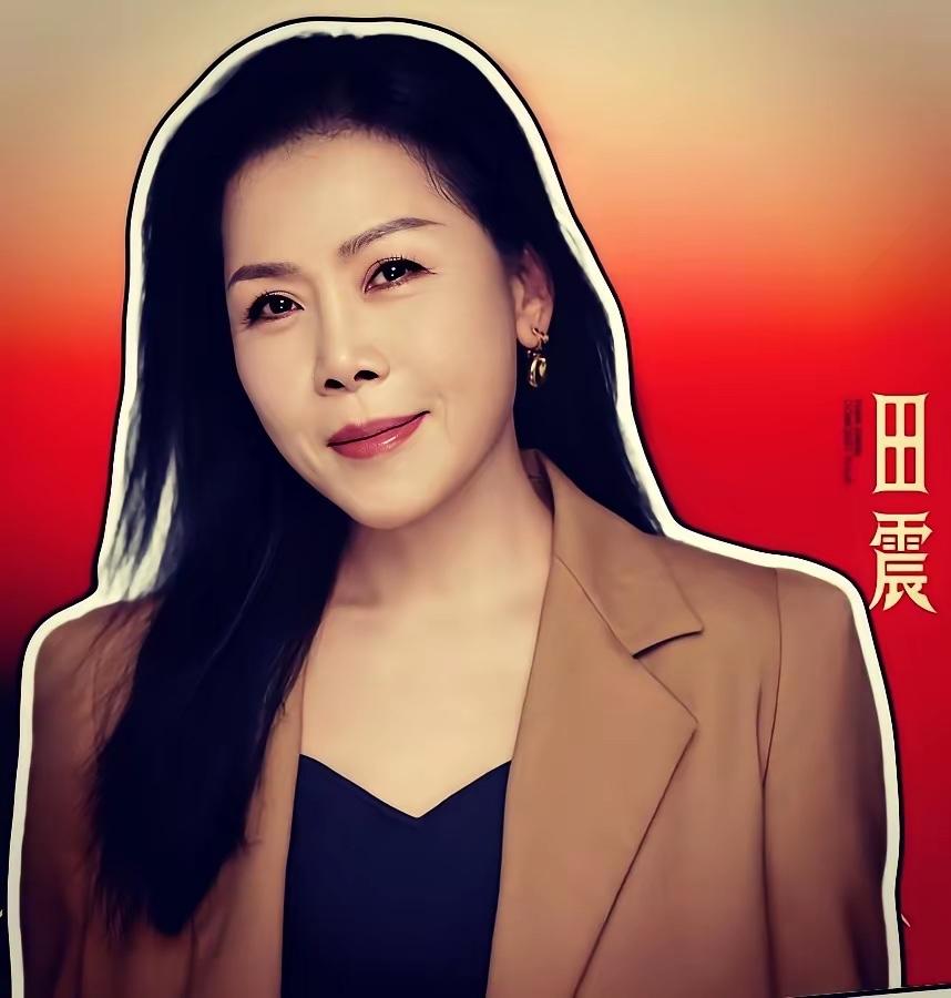 惊爆田震回国开演唱会了。田震移居澳国多年，这些年经常在互联网上分享其在国外幸福生