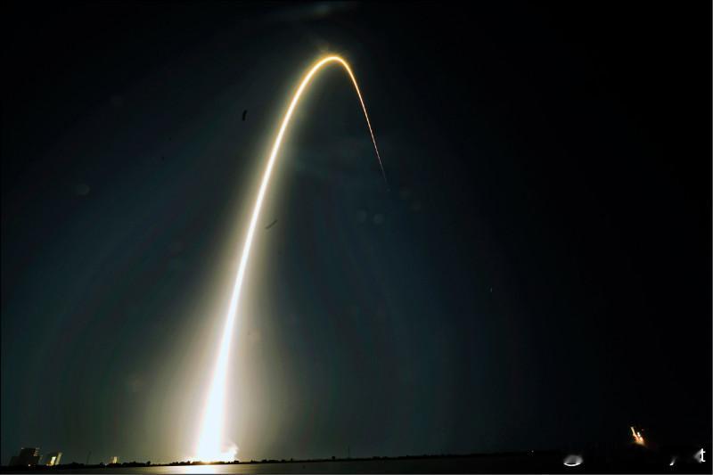 【俄方锁定星链研发反卫星武器】海外新鲜事 北约两个成员国的情报机构怀疑，俄罗斯正