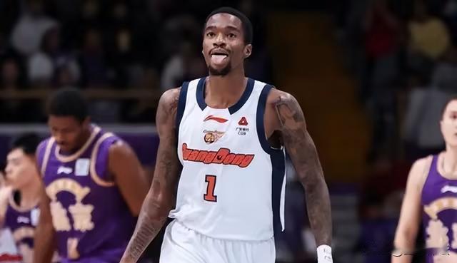 广东双外援合力砍下65分19篮板11助攻，北控关键时刻无谓犯规痛失好局

在今晚