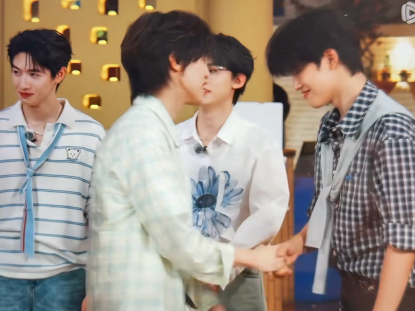 赛后握手🤝 ​​​