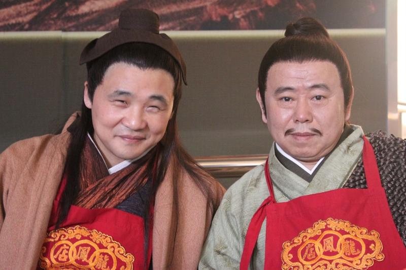 潘长江适合拍宋江吗? 黄晓明新戏《水浒传之智取生辰纲》让潘长江演宋江，这选角一公