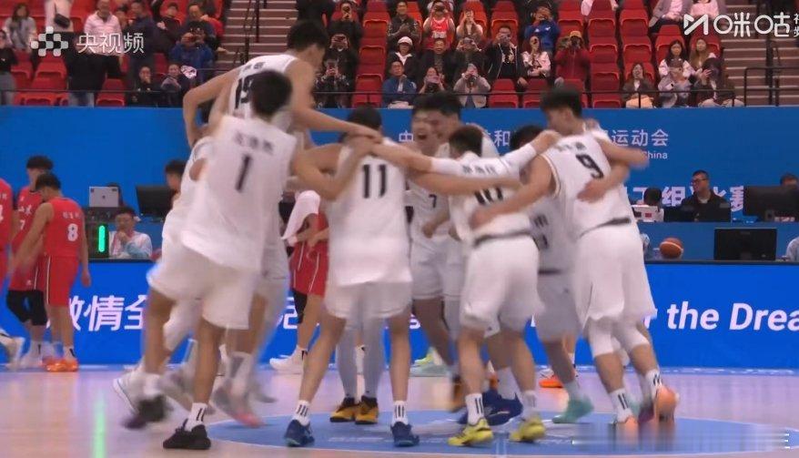 比赛结束恭喜广东U22男篮拿下全运会冠军，男子五人篮球18、22成人组大满贯🥇