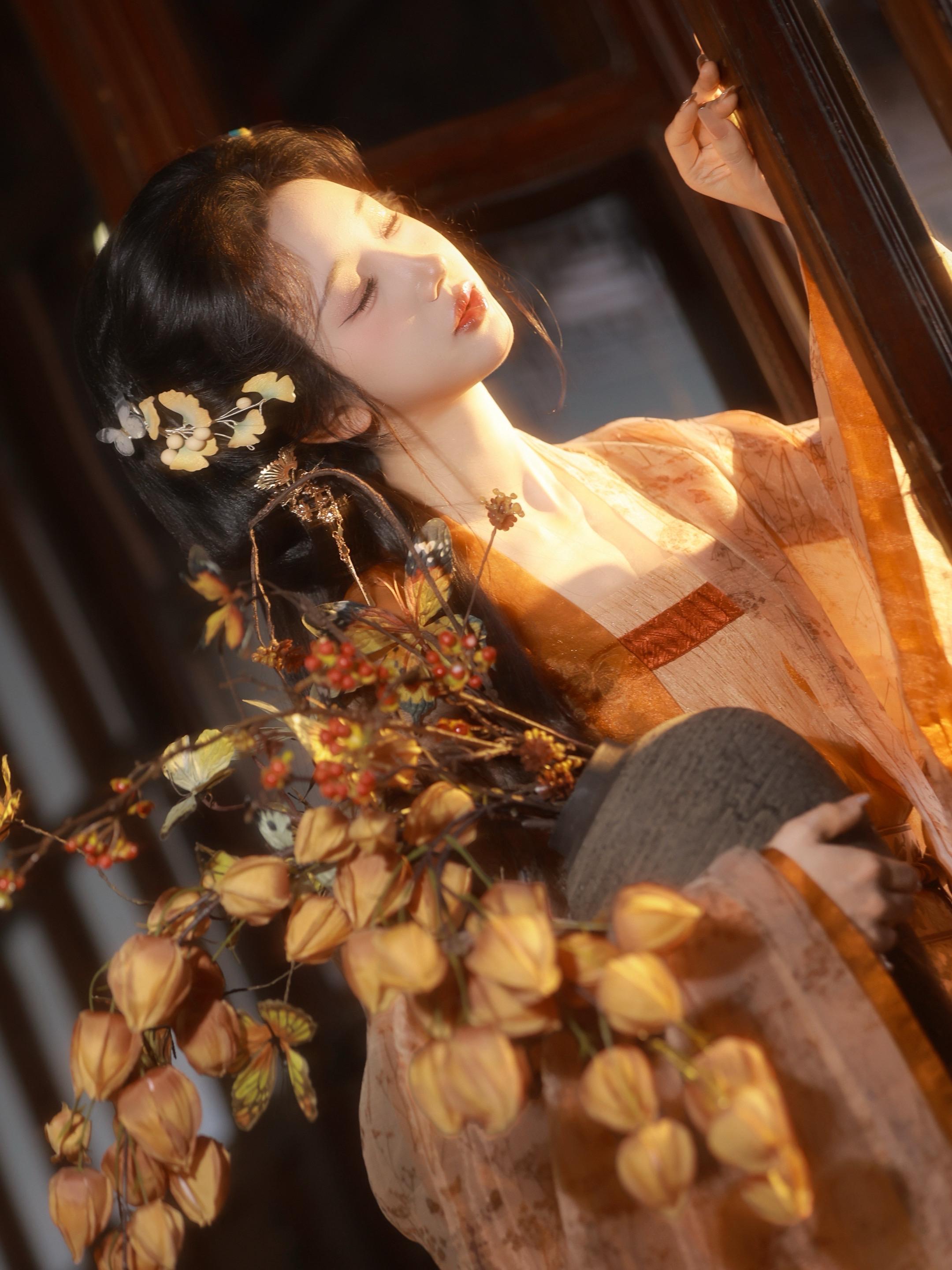 烟波里成灰，也去的完美。🍂