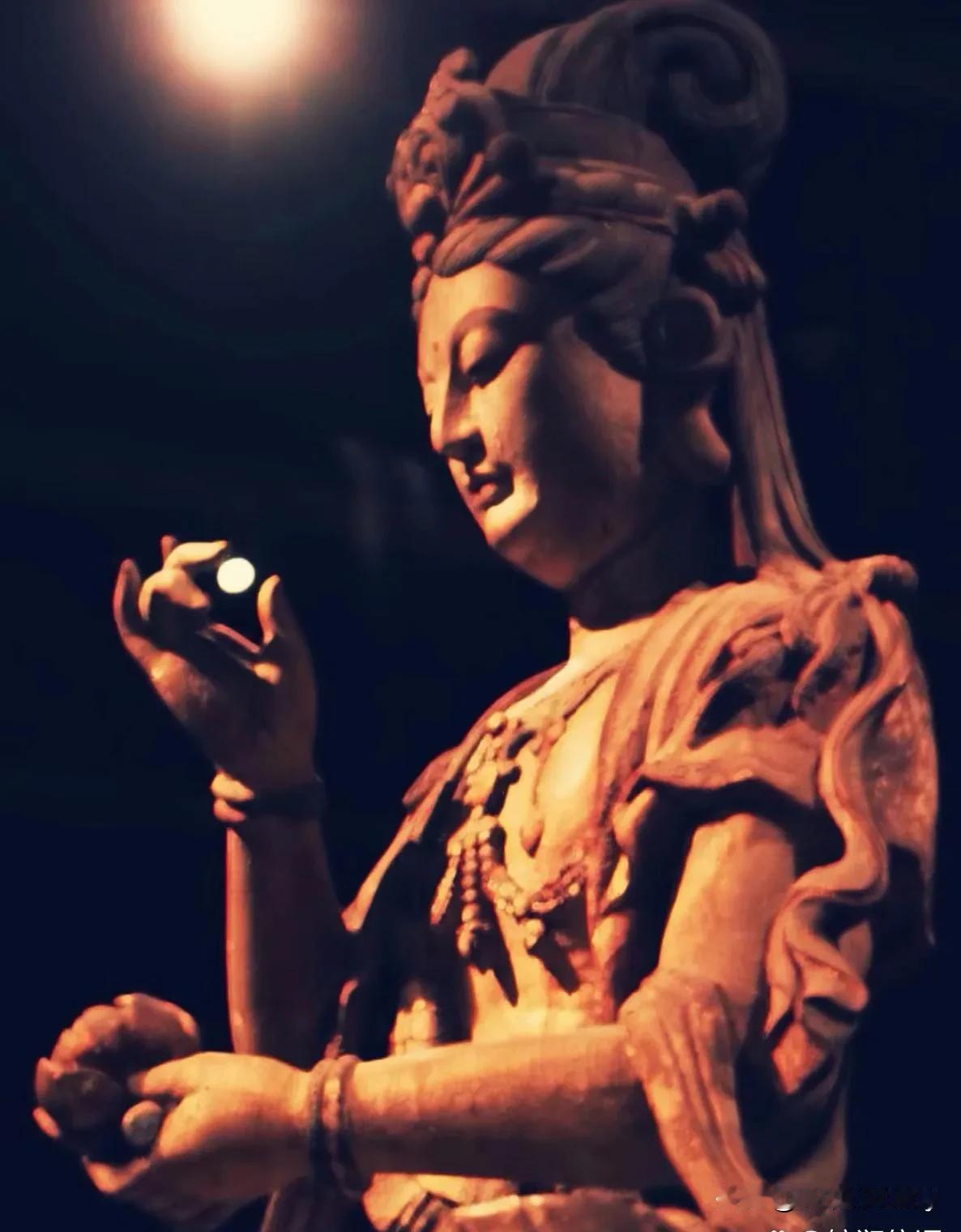 老人言
三人同行，小的受苦。
楚虽三户，亡秦必楚。
成败利钝，非所逆睹。
车载斗