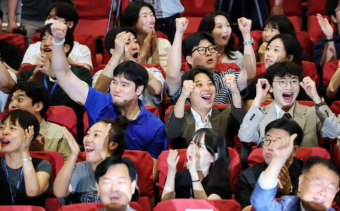 韩国正式答应中国！6月4日，韩国国土交通部官宣重磅消息，正式敲定中韩新增航权落地
