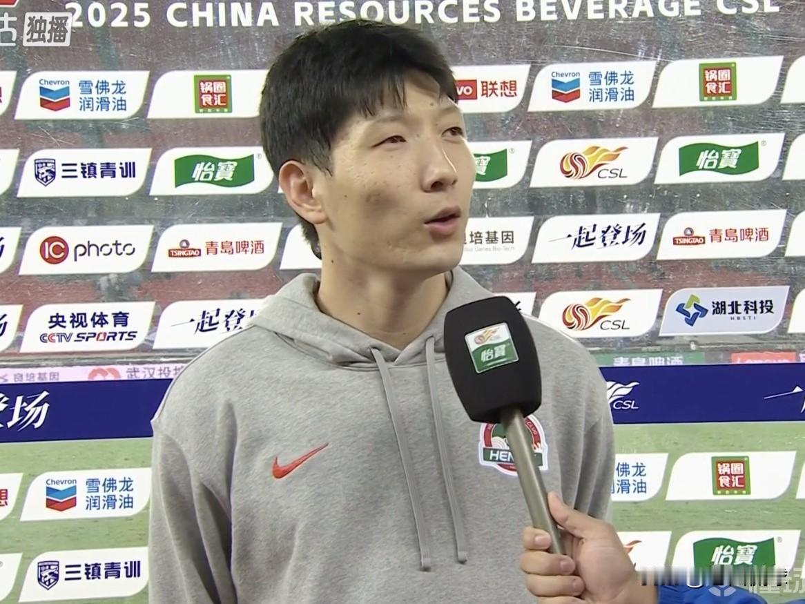 中超绯闻转会---卢永涛…上海海港最近消息不断啊，刚传出浙江队岳鑫免签海港，现在