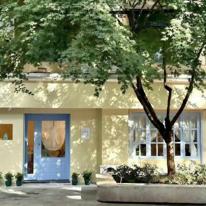 ིྀ 🧸𝑳𝒐𝒗𝒆  ’͜‘ 𓐃   “连天气都是瞬息万变的，    