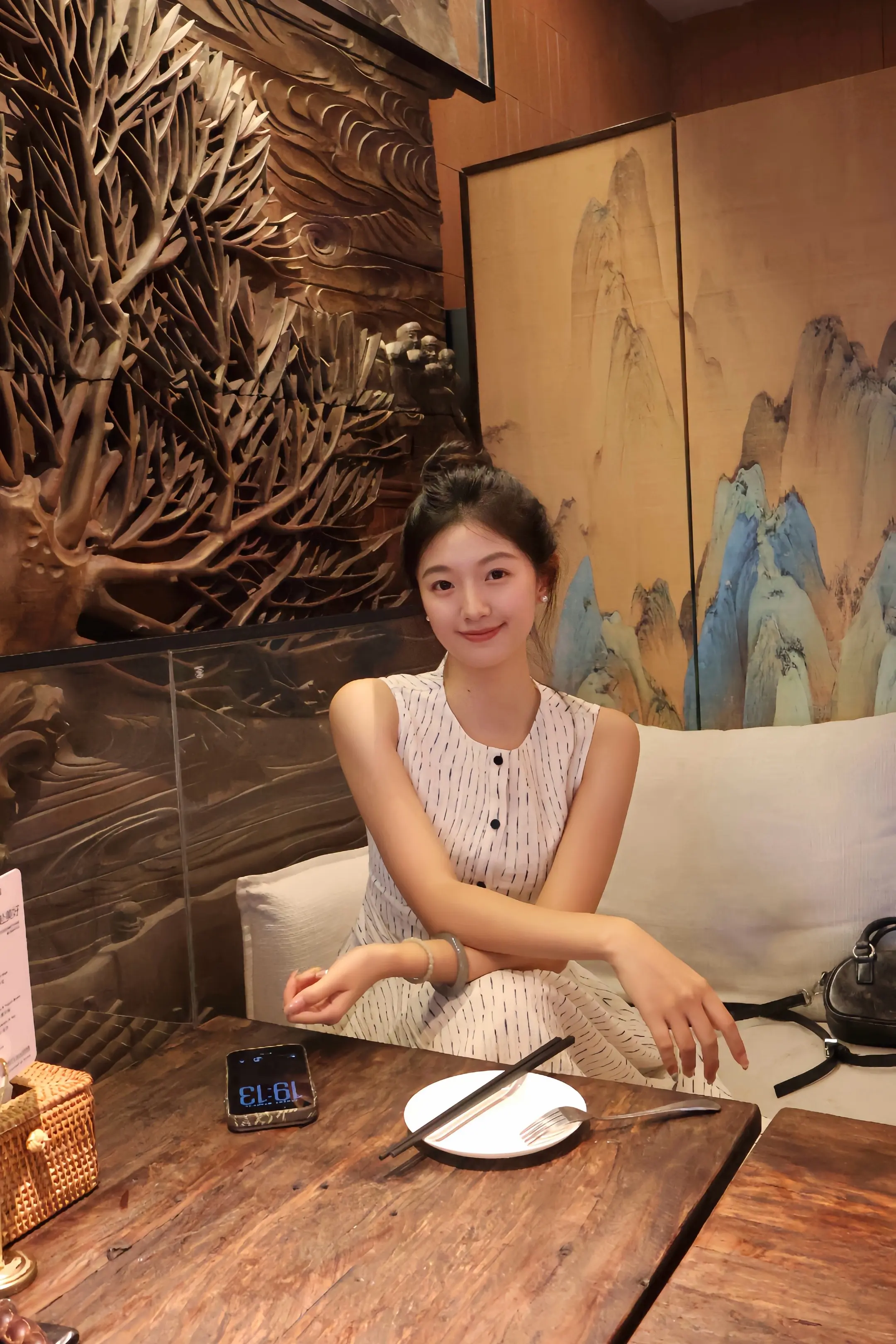 事事常不能与之共情 无须争辩 何需再盼