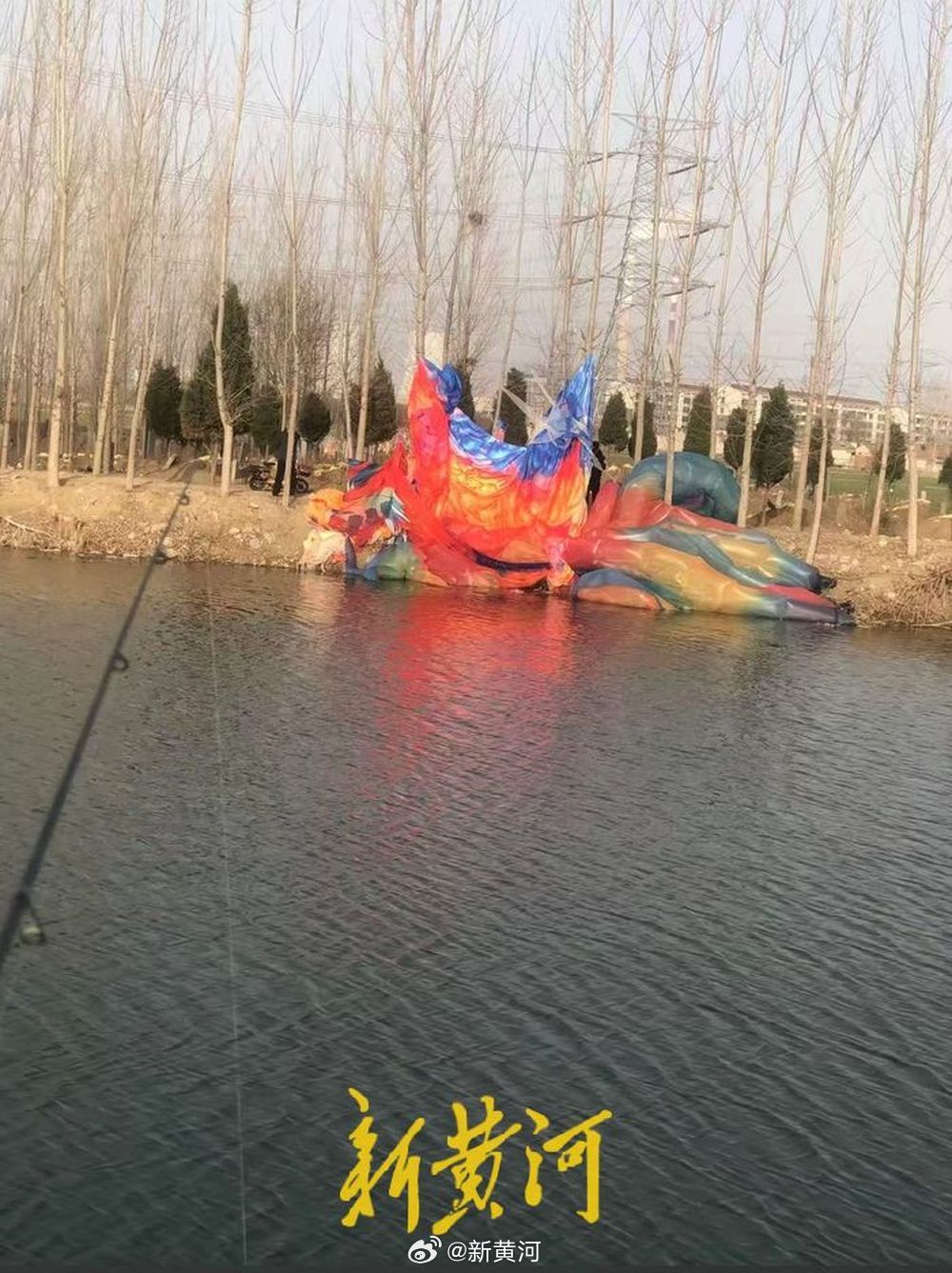 【#济南出逃鳌鱼找到了#，飞到章丘区一水库！】#上新街回应鳌鱼不再展出#2月22