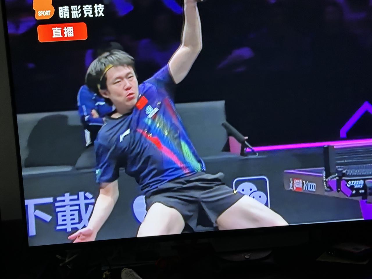 有人问：乒乓球2026 WTT重庆冠军赛四分之一决赛时，王楚钦为什么会以二比四的