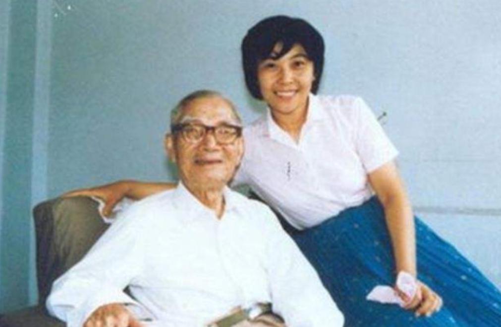 1967年，妻子刚去世，快80岁的茅以升就和6个孩子商议，想要续娶，当他说出女人