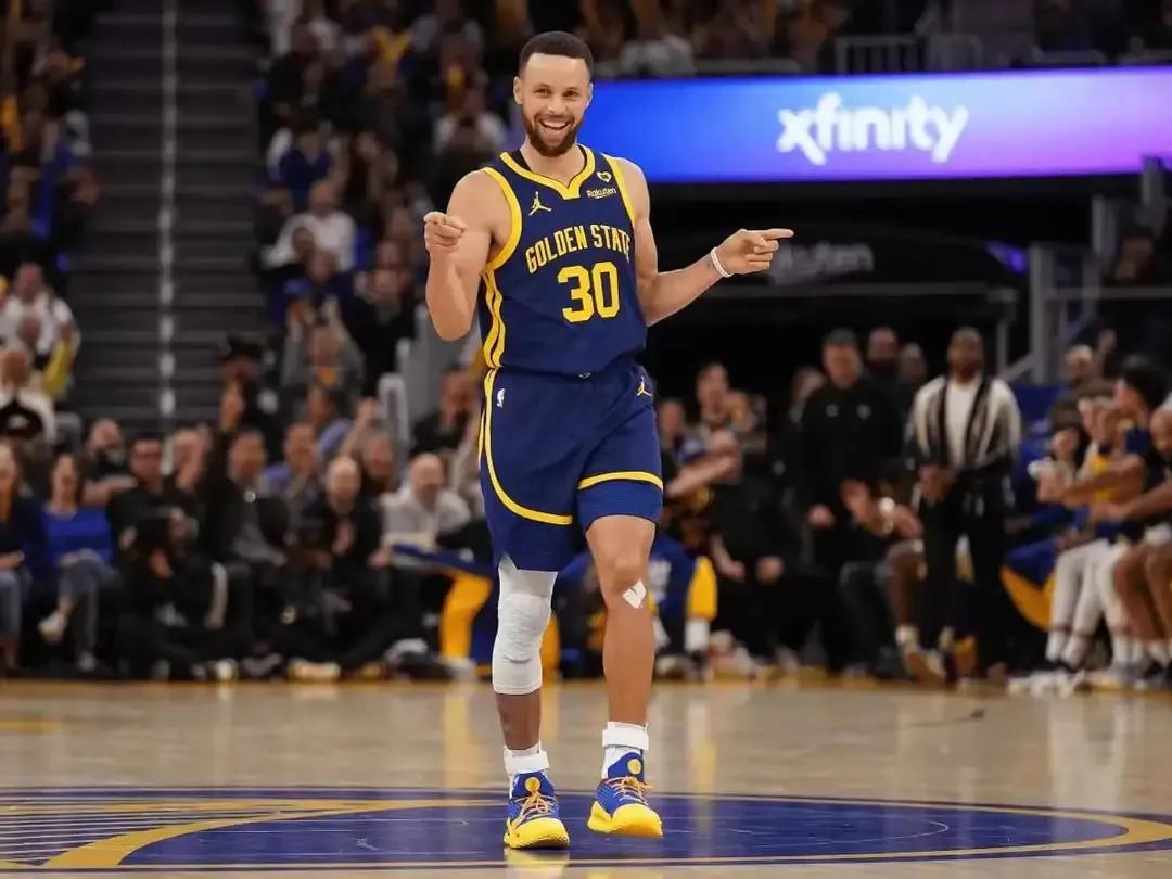 湖人和勇士卡位战，关键附加赛主场优势，库里和文森特复出。
第一，湖人和勇士，曾在