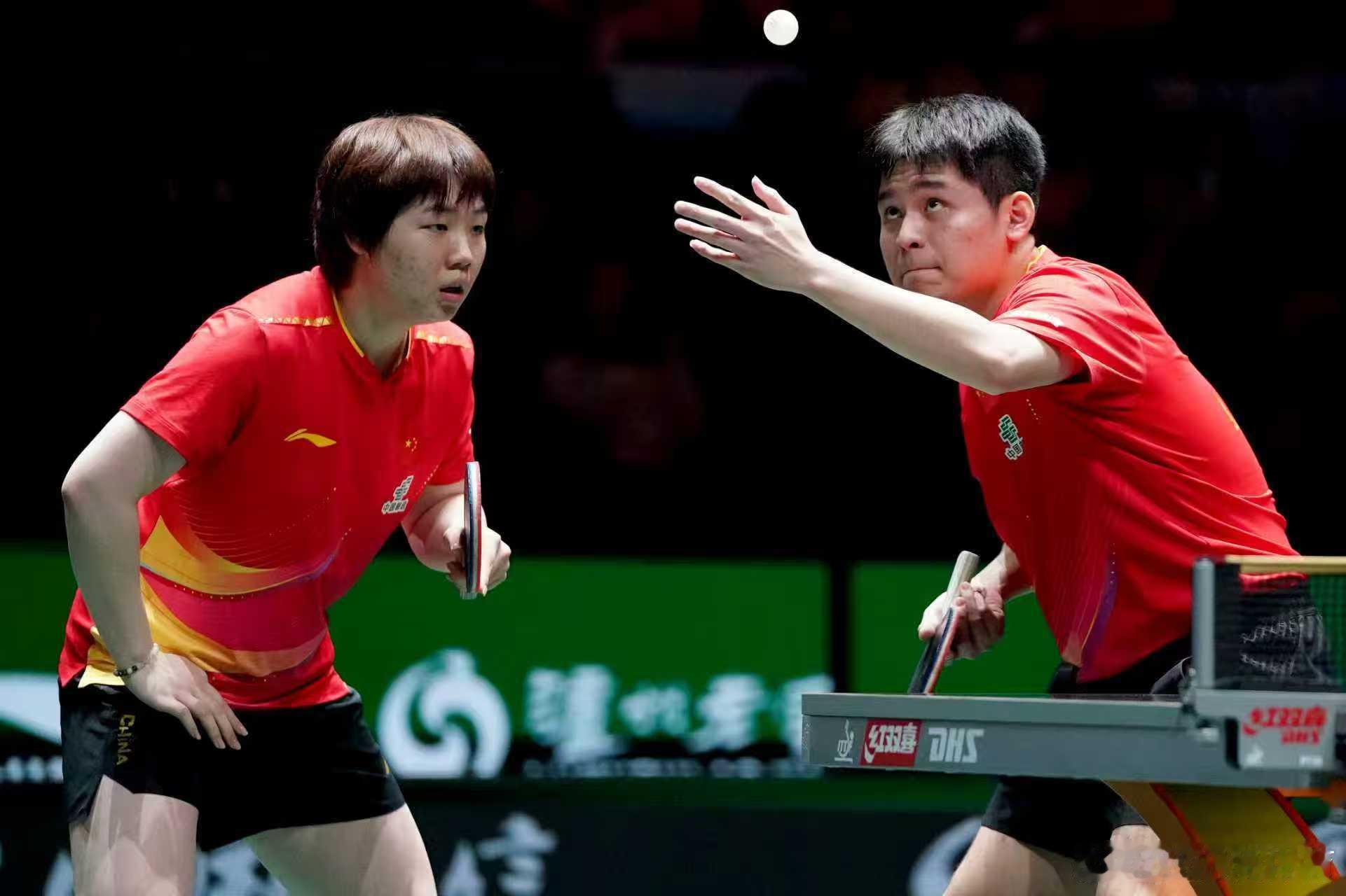 2025成都混团世界杯 第一阶段中国8-0智利，三连胜顺利晋级。本场比赛林诗栋/