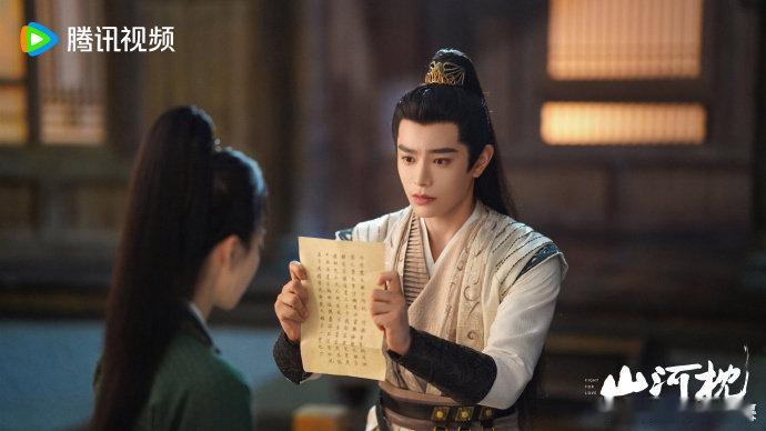 第一次见用脸骂人的男主卫韫追着顾楚生骂到门口字字珠玑太解气，演技这一块确实是没得