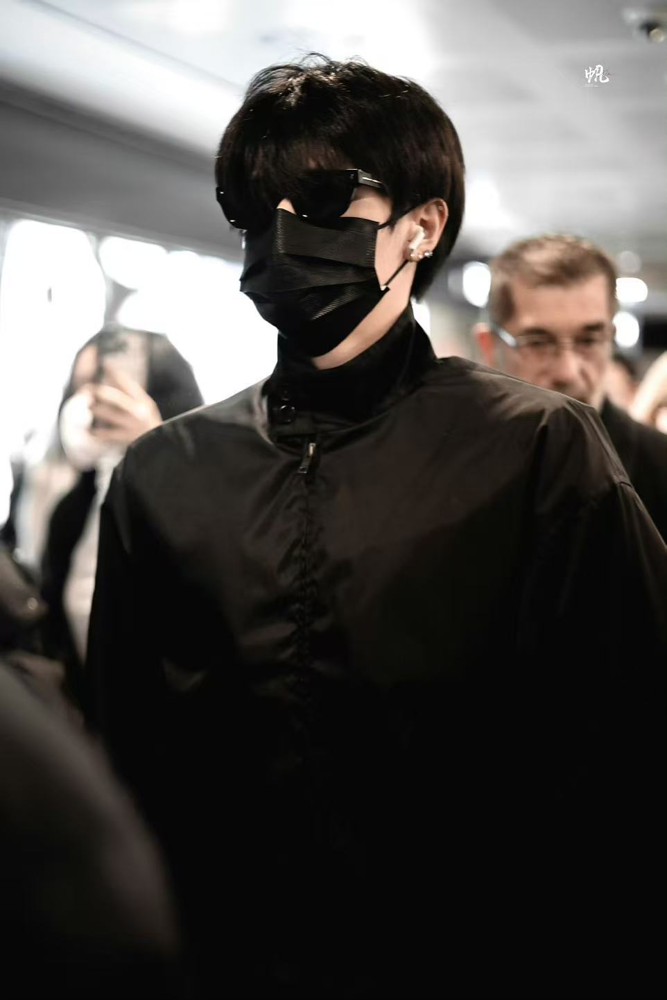 TOP米兰到达路透TOP落地米兰 TOP米兰到达路透，燥候！ 