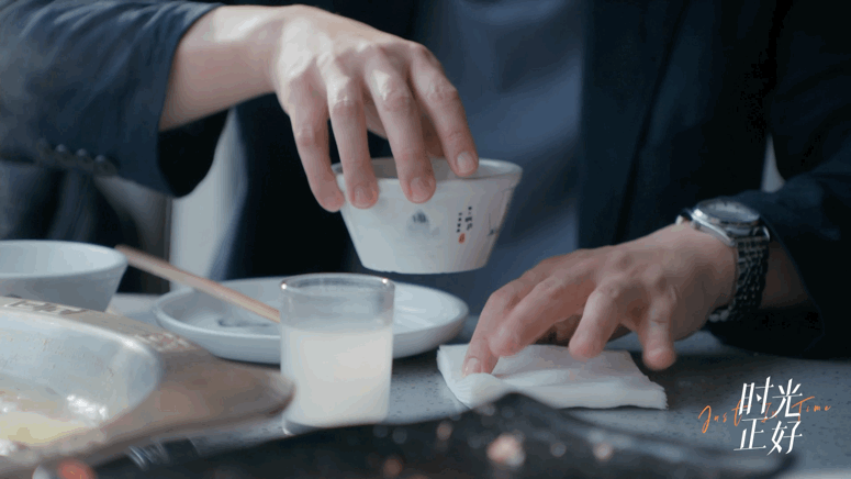 #秦海璐霸总小说真没白听# 好家伙属实是没想到在《时光正好》里也嗑到女A男O了[