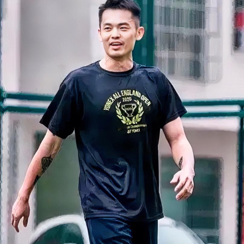 为什么林丹始终不加入羽协？
其实道理特别简单。

并不是他资历不够，而是他压根就