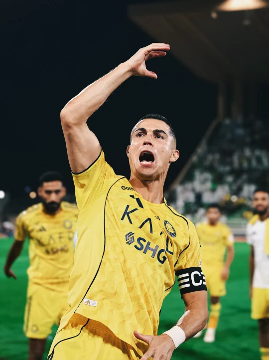 C罗对哈森姆比赛图集