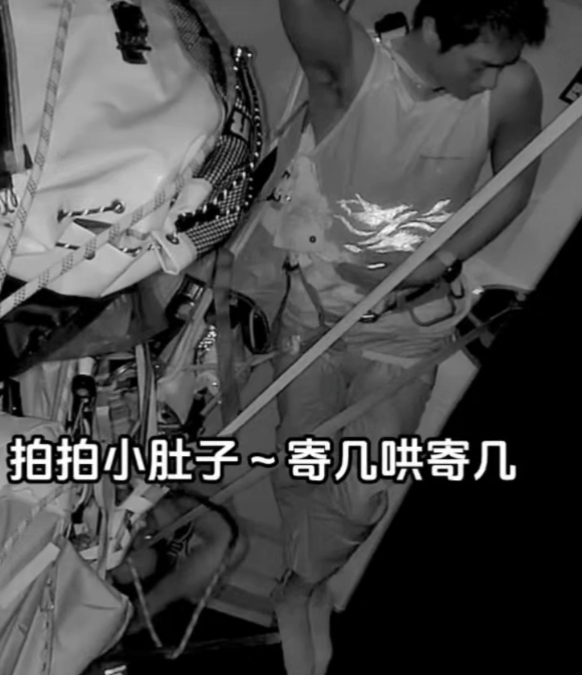 可爱宝宝！！！！[抱一抱] ​​​
