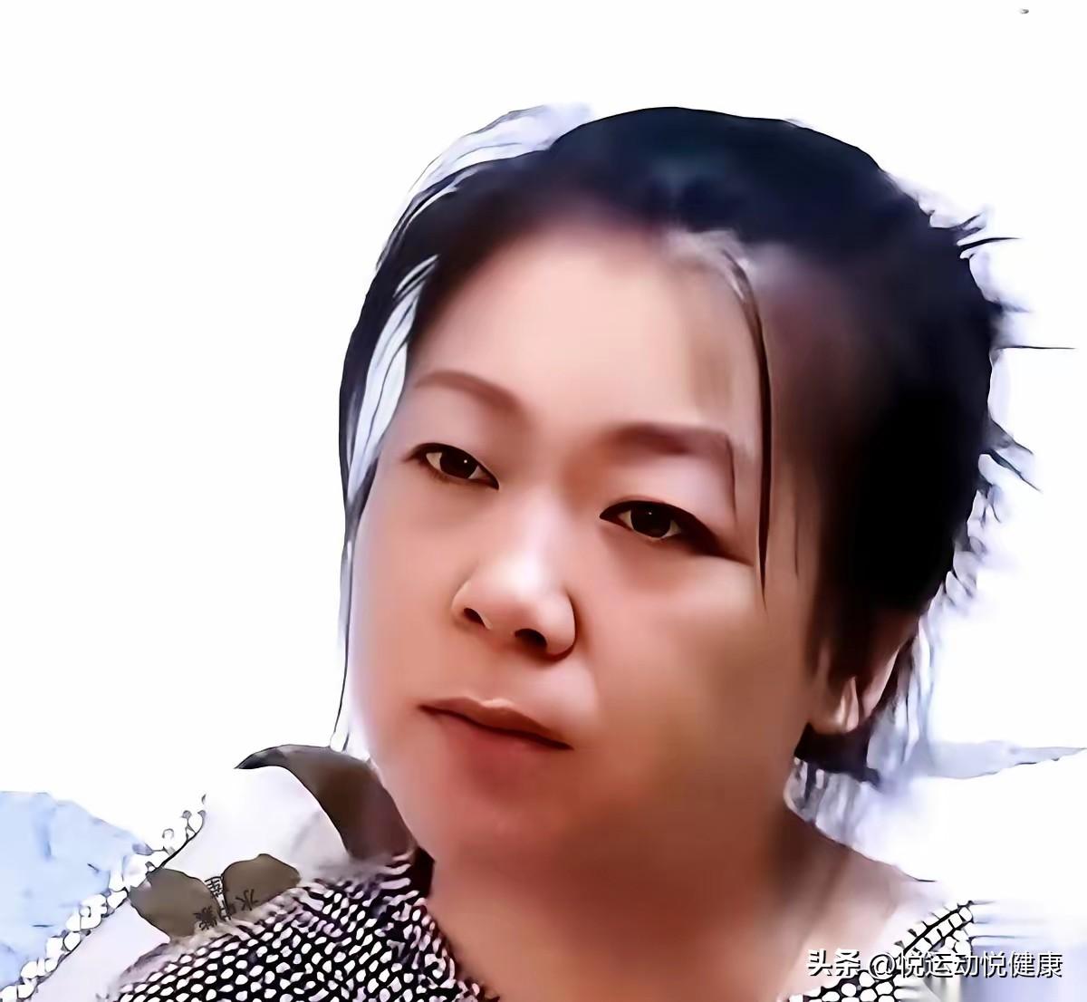 破防了！孙颖莎妈妈含泪一句话，揭穿冠军背后最扎心真相

孙颖莎妈妈说："我们家莎