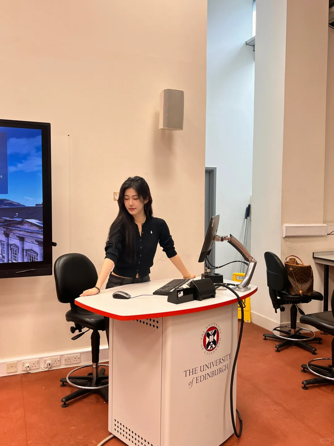 爱丁堡大学最年轻讲师