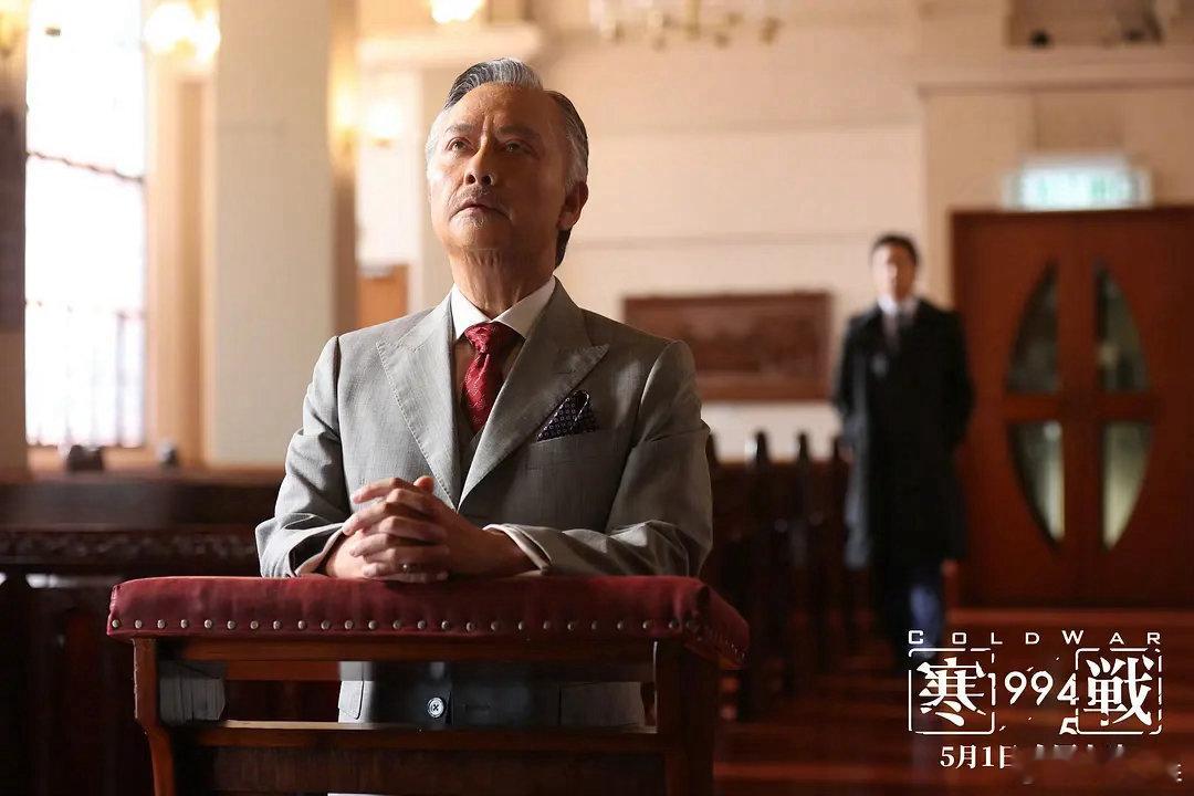 寒战1994简直是杂食党天堂，不管你磕哪种类型都能吃饱，寒战美味真的名不虚传，每