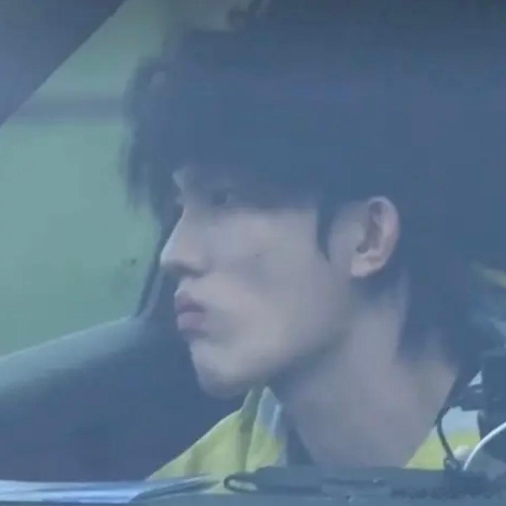 科一五次郎不舒服了 