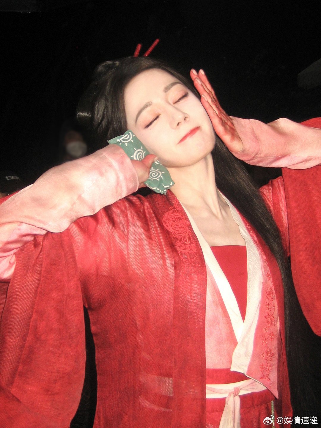 迪丽热巴贺思慕倒计时海报迪丽热巴白日提灯倒计时海报OK 