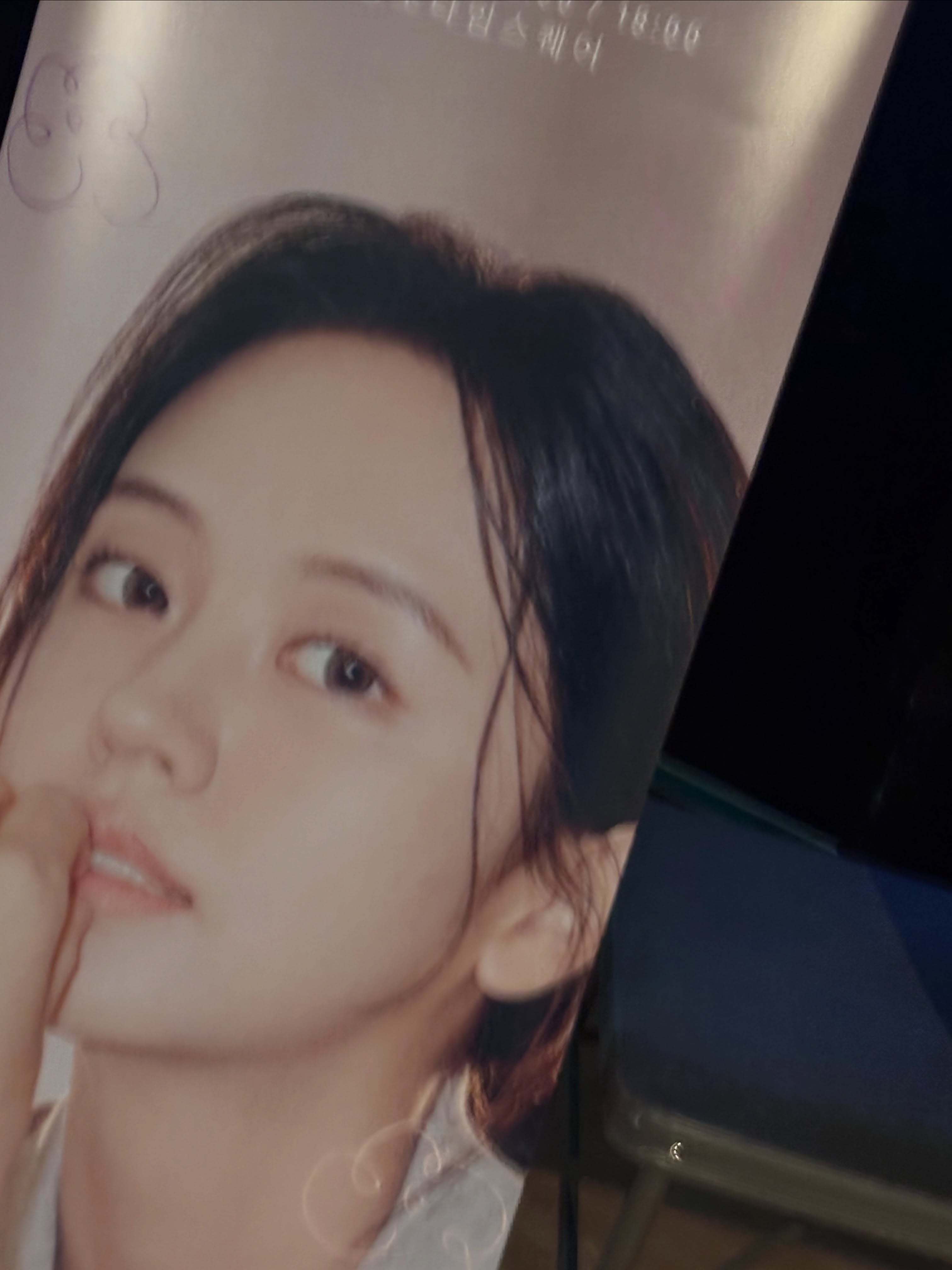 李彩演 ins更新 