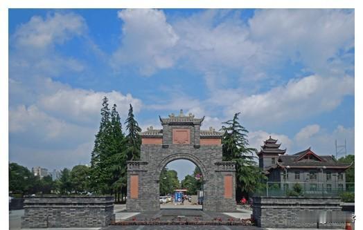 华西医科大学当年并入四川大学确实是让现在的川大如虎添翼，没想到华西医科大学如此厉