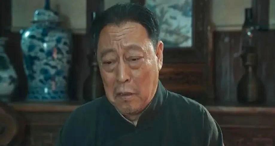 宁绣绣跪在炕头，对着昏黄的油灯咬牙：要是再信娘家一次，就让老天收走我。

她流掉