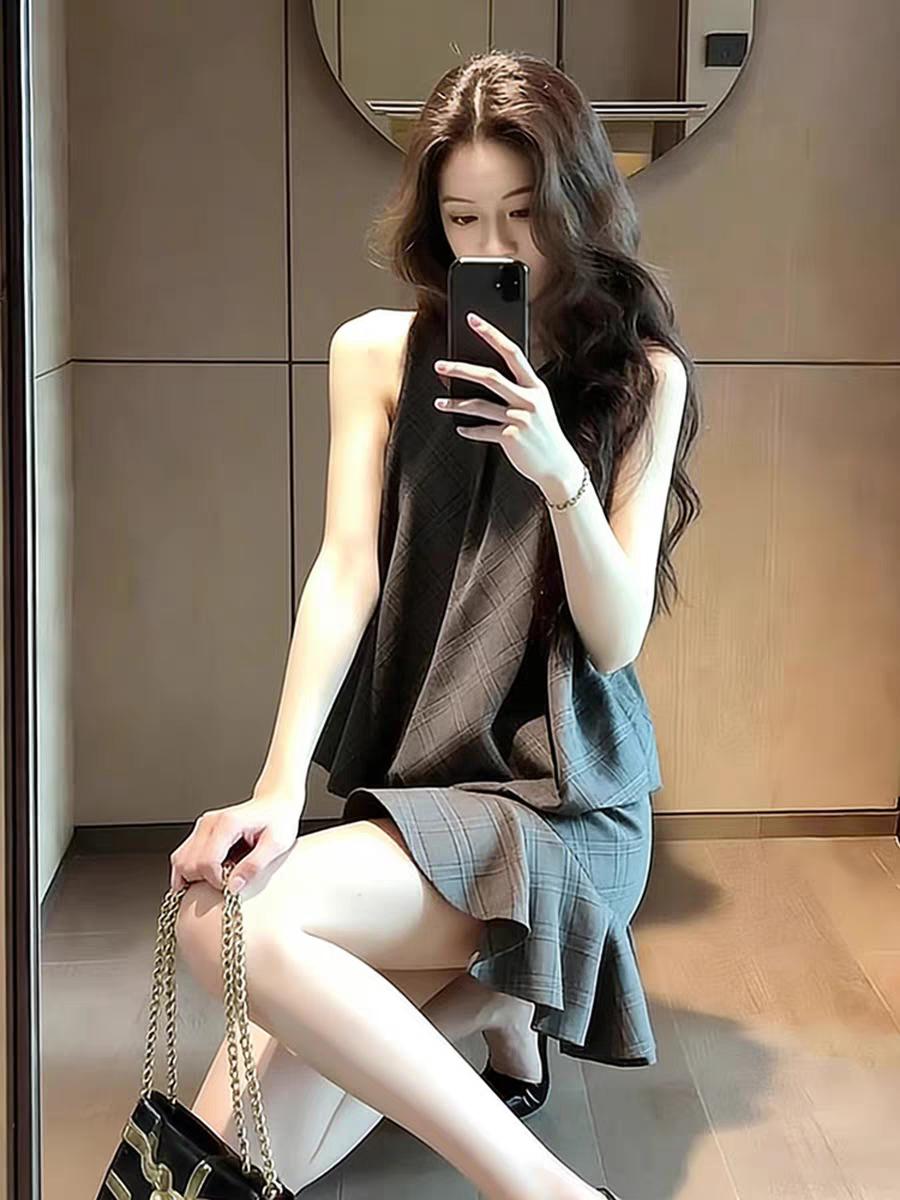 爱得痛了，痛得哭了，哭得累得矛盾心里全是强求。